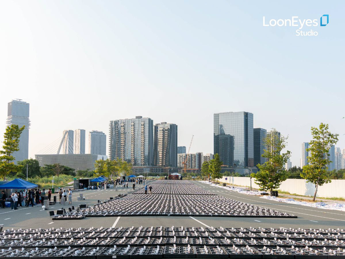 10,500 drones lined up in formation for Vietnam’s 50th Reunification Anniversary